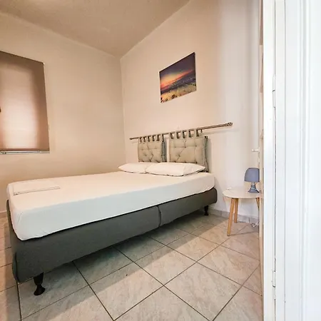 Skn House Apartment